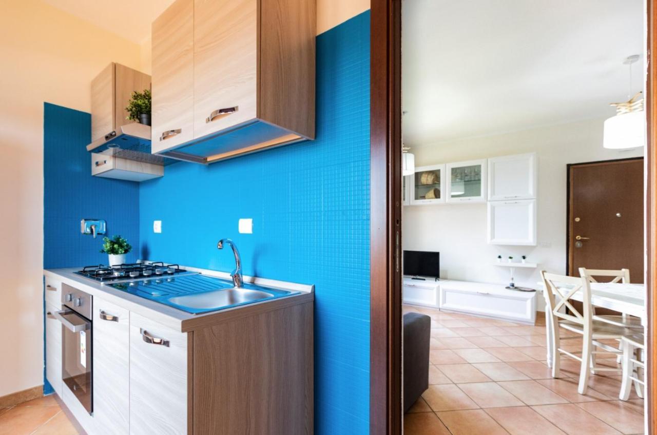 Waterfront House Fiumicino Apartment Bagian luar foto