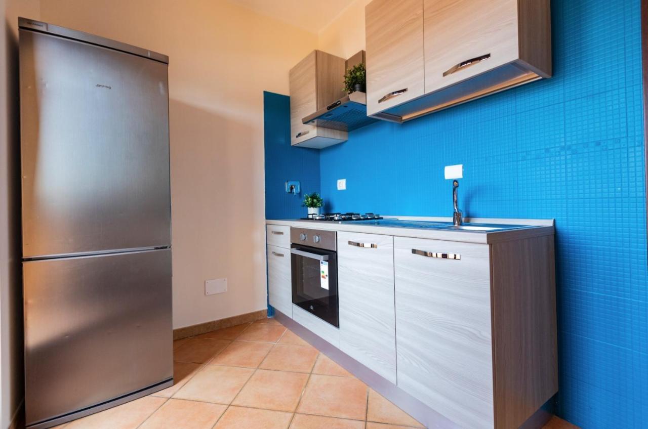 Waterfront House Fiumicino Apartment Bagian luar foto